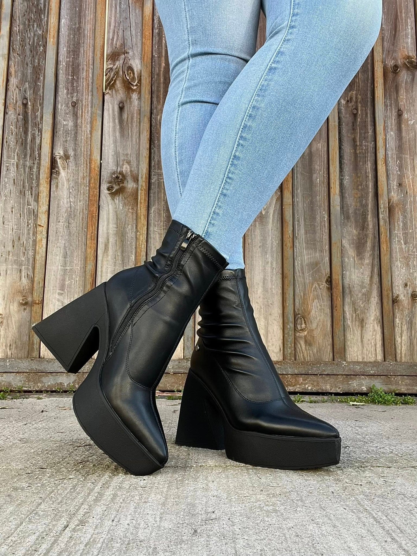 Botin 901 Negro